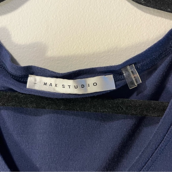 Max Studio Navy Blue Top - 3/4 length sleeve - super soft - sz S - Picture 3 of 4